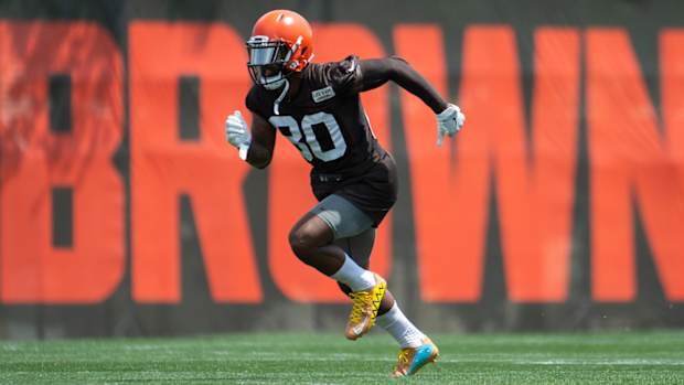jarvis-landry-lede-browns-banner.jpg